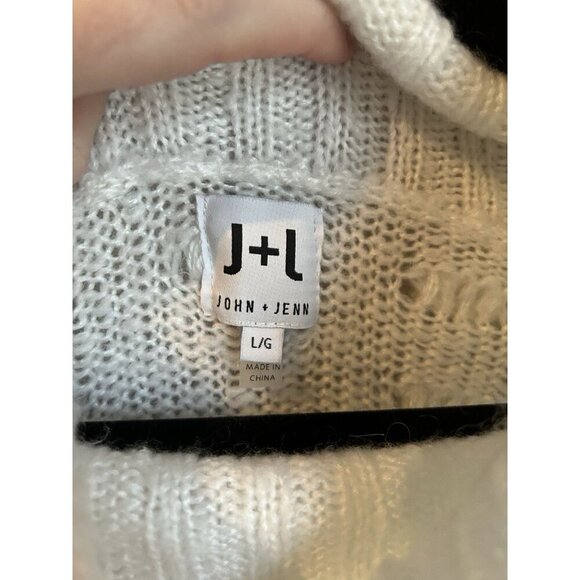John + Jenn Cream White Long Sleeve Turtleneck Sweater Popcorn Knit Size Large - Picture 5 of 6
